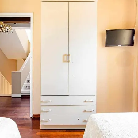 El Mar En Lola Vistas Al Mar Terrazas Y Jardin